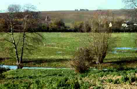 aa.jpg (12489 octets)